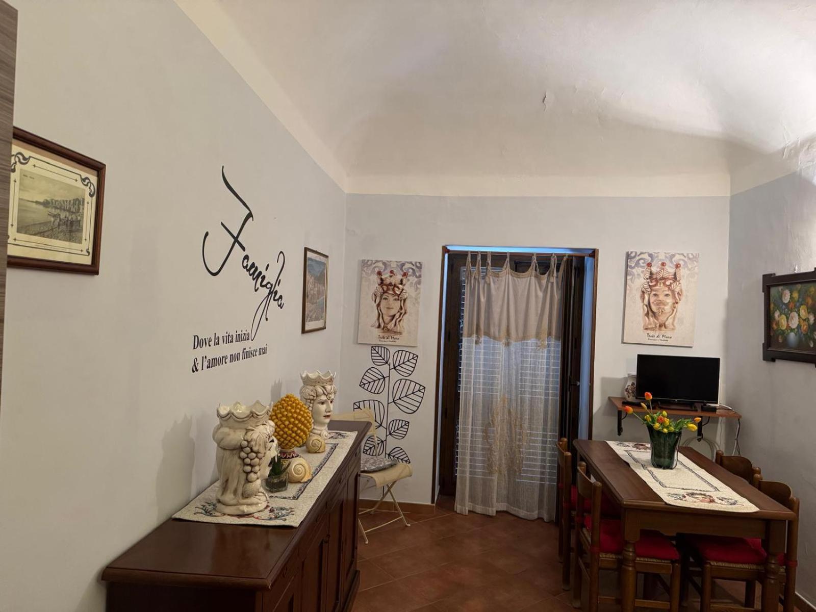 Casa Vacanze Mimi Cefalù Exterior foto